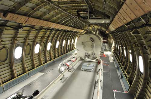  Inside VC 10   Credit-Pete-Gardner