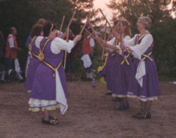 Fleur de Lys  Morris side, in double line
