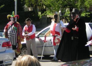 Speech being given in  Tipteerers play outside The Crown